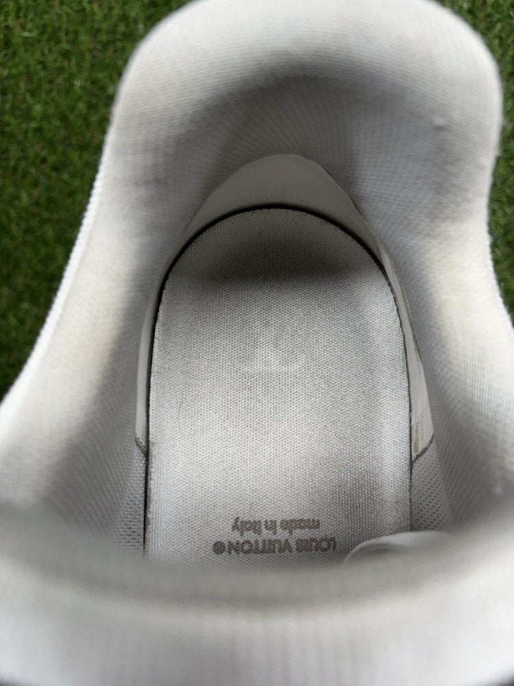Louis Vuitton Trainer ' Black White '  UK 10