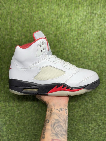 Air Jordan 5 Retro Mid ' Fire Red ' UK 8.5