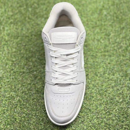 Off-White Out of Office ' Grey White '  UK 10