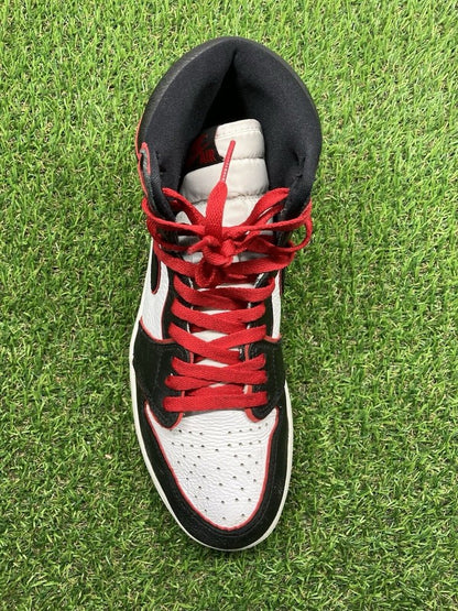 Air Jordan 1 Retro OG High ' Bloodline ' UK 8.5