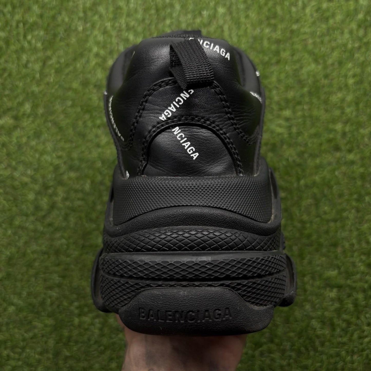 Gucci Flashtrek ' SEGA Black Leather '  UK 8