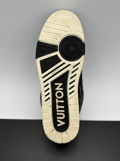 Louis Vuitton Skate ' Black White '
