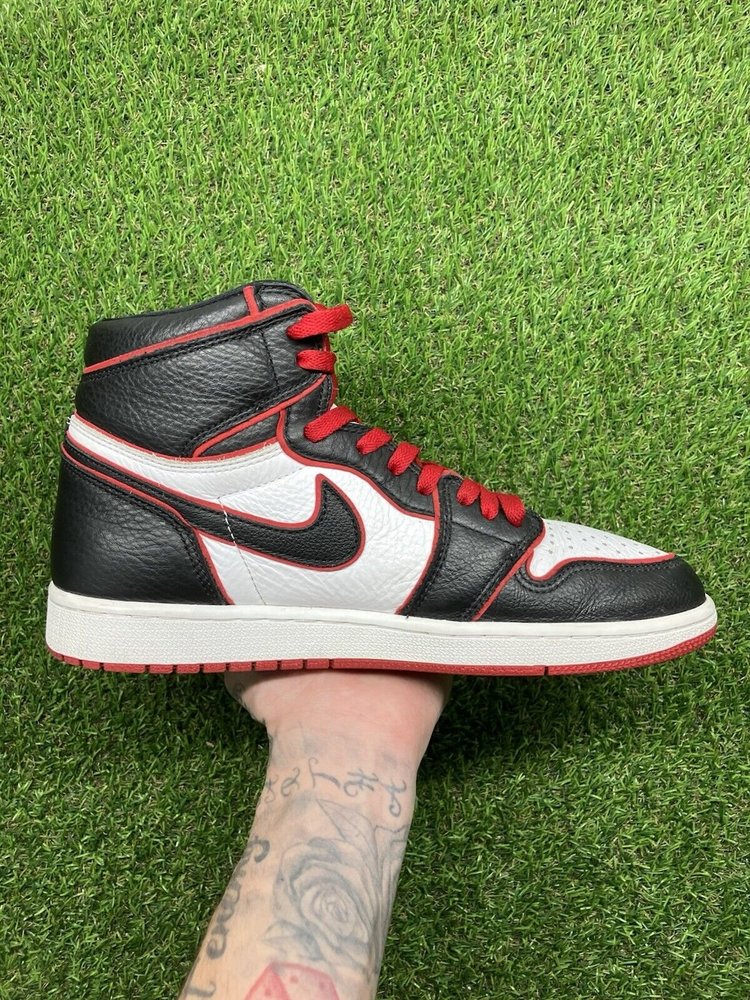 Air Jordan 1 Retro OG High ' Bloodline ' UK 8.5
