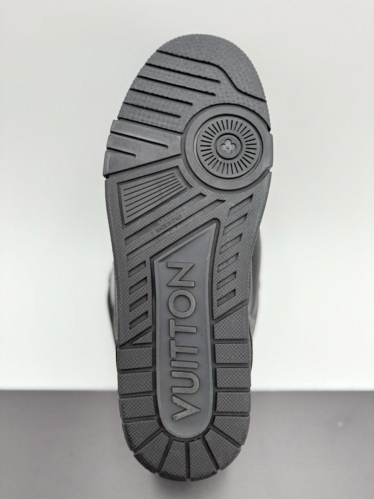Louis Vuitton Skate ' Black ' UK 8.5