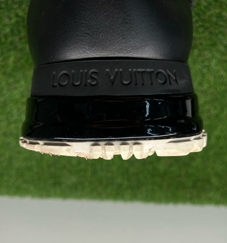 Louis Vuitton Run Away ' Black White ' UK 9.5
