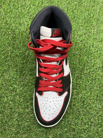 Air Jordan 1 Retro OG High ' Bloodline ' UK 8.5