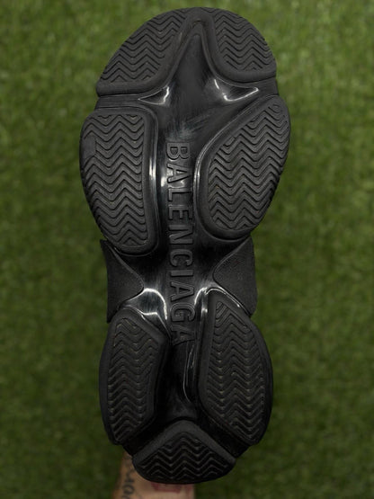 Gucci Flashtrek ' SEGA Black Leather '  UK 8