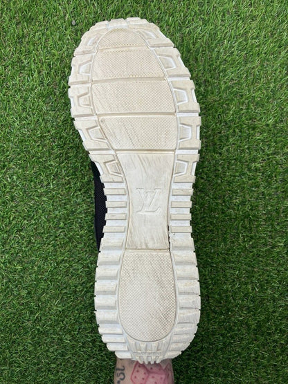 Louis Vuitton Run Away ' Black White ' UK 9.5