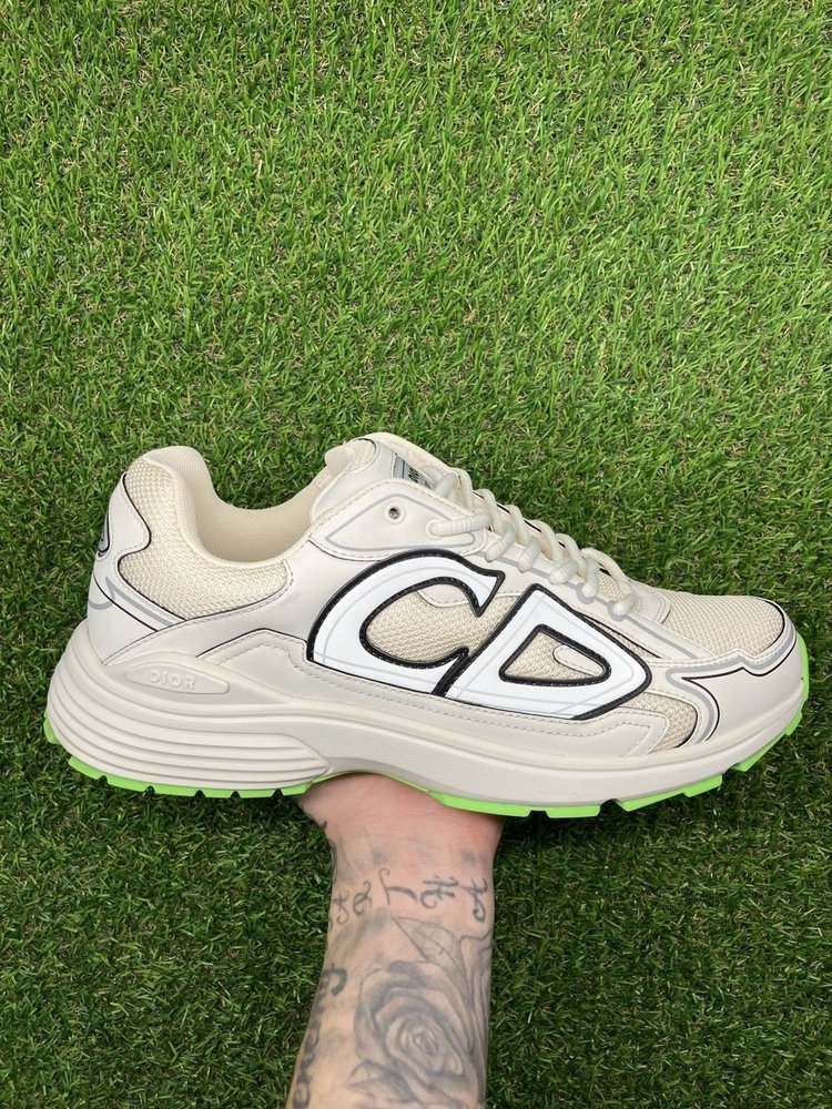 Dior B30 Reflective CD30 ' Cream Green ' UK 8