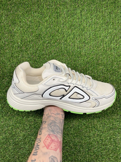 Dior B30 Reflective CD30 ' Cream Green ' UK 8