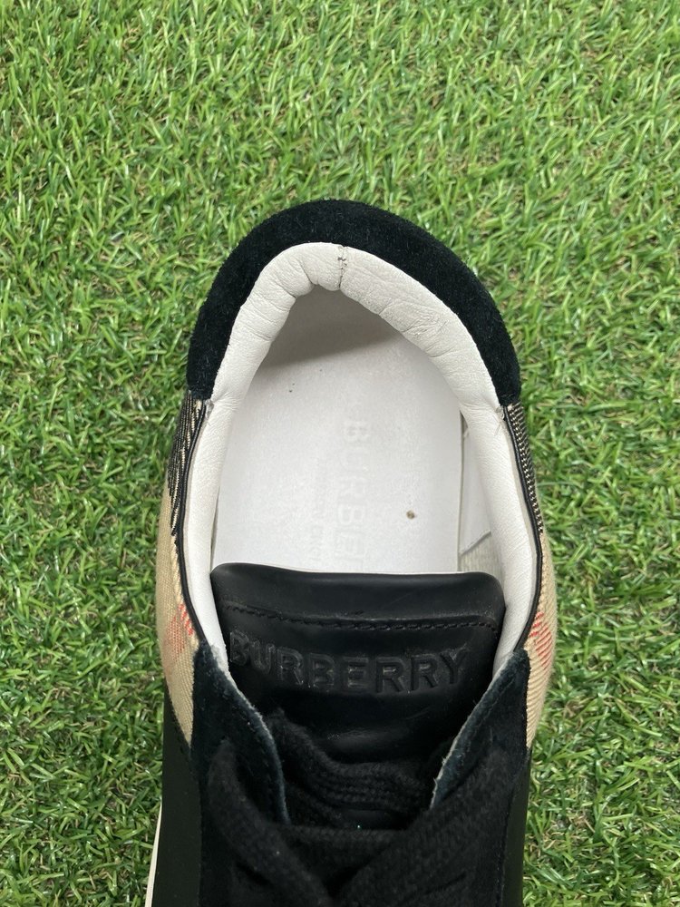 Burberry House Check ' Black Archive Beige White ' UK 8