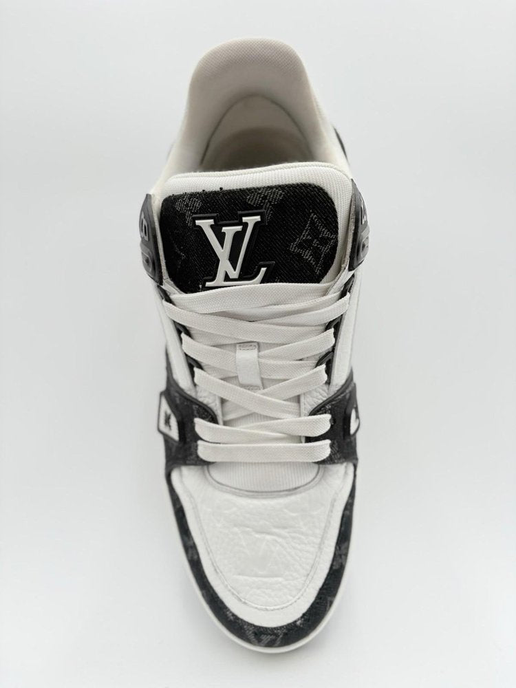 Louis Vuitton Trainer ' Black White ' UK 9