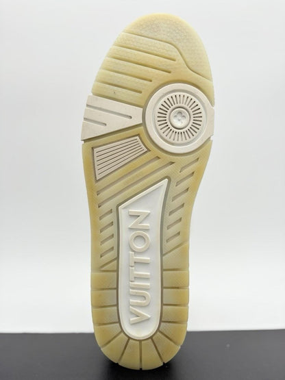 Louis Vuitton Trainer ' White '  UK 10