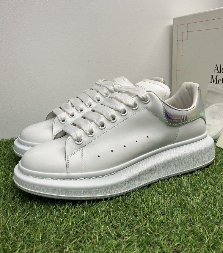 Alexander McQueen ' Shock Pink '  UK 8