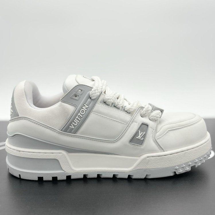 Louis Vuitton Maxi ' White Grey ' UK 10