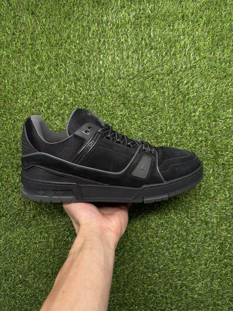 Louis Vuitton Trainer ' Black Suede' UK 8