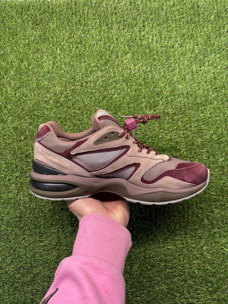 Louis Vuitton Trail ‘ Burgundy, Blue ‘ UK 8