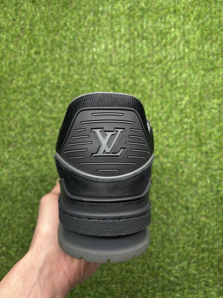 Louis Vuitton Trainer ' Black Suede' UK 8