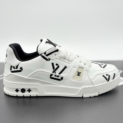 Louis Vuitton Trainer ' White Black Recycled ' UK 10