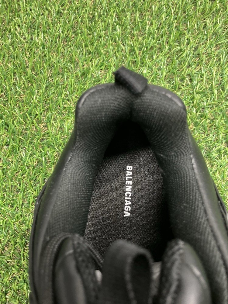 Balenciaga Triple S ' Black ' UK 8