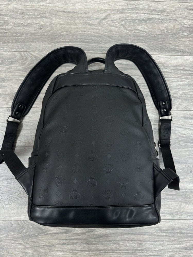 MCM Stark Backpack Visetos Studs Large Capacity Leather Black