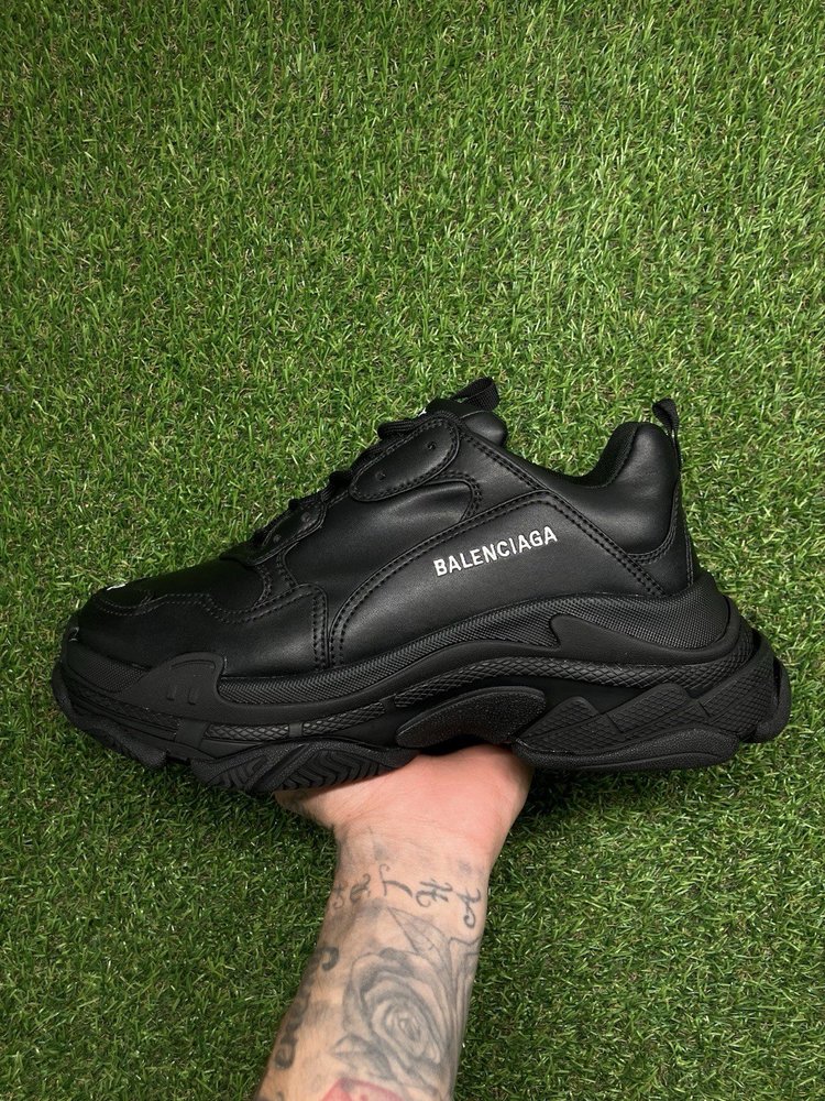 Balenciaga Triple S ' Black ' UK 8