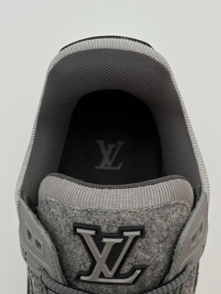 Louis Vuitton Trainer ' Black Grey '