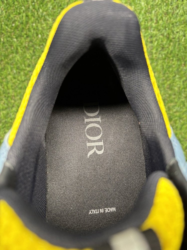 Christian Dior B22 ‘Blue, Yellow’ UK 11