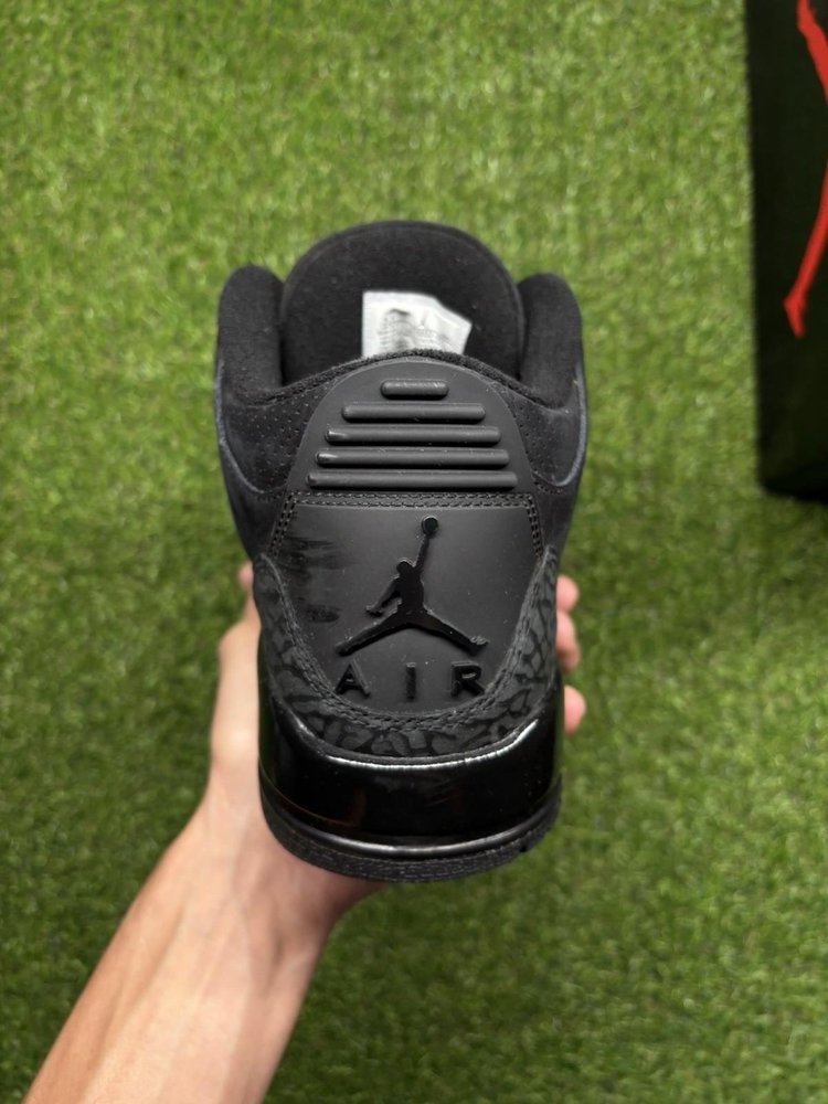 Air Jordan 3 Retro 2025 Black Cat  UK 8.5