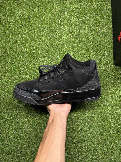 Air Jordan 3 Retro 2025 Black Cat  UK 8.5