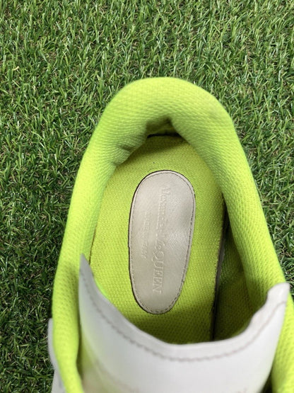 Alexander McQueen ' Transparent Sole/White Iridescent 'UK 8