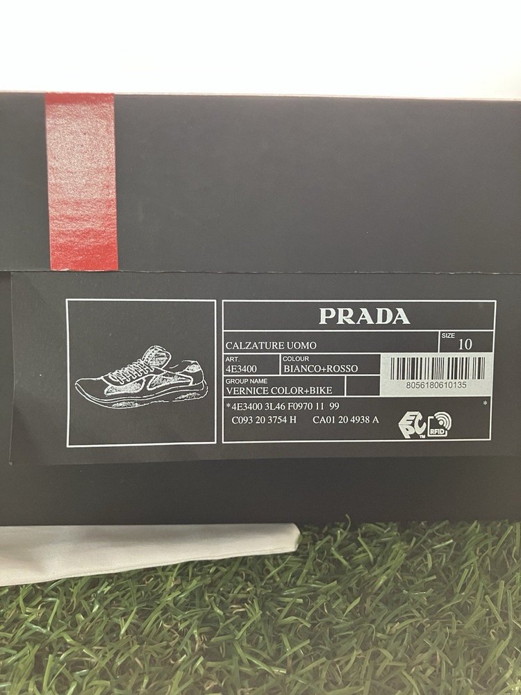 Prada Americas Cup ' Black, White, Red ' UK 10