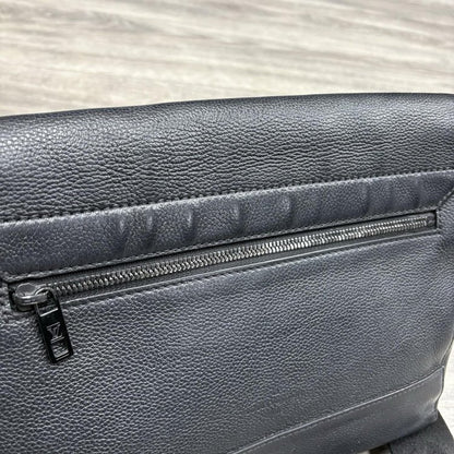 Louis Vuitton Aerogram Take Off Messenger Bag ' Black '