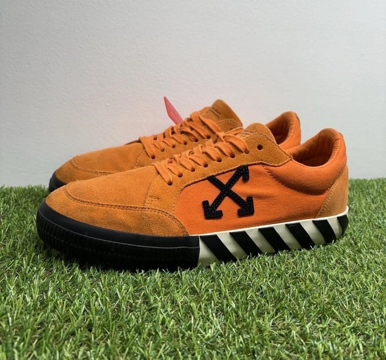 Off White Vulcanized Low Orange Black ' UK 10