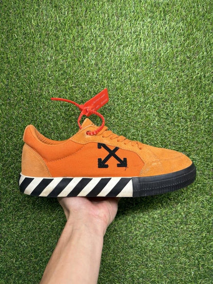 Off White Vulcanized Low Orange Black ' UK 10