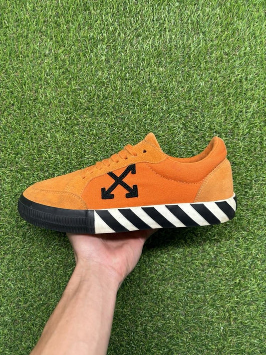 Off White Vulcanized Low Orange Black ' UK 10