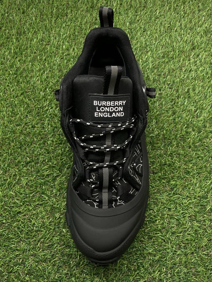 Burberry Arthur Low-Top Sneakers Monogram ' Black ' UK 8