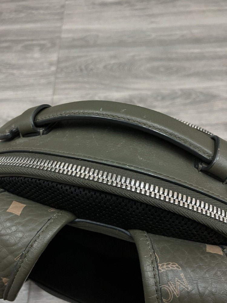 MCM Visetos Backpack ' Khaki / Sea Turtle