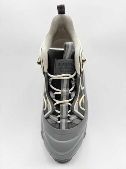 Louis Vuitton Skate ' Sky Blue ' UK 9.5