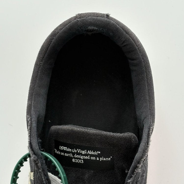 Off-White Vulc Sneaker ' Black White '  UK 10