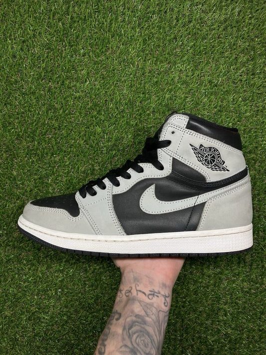 Jordan 1 Retro OG High ' Shadow 2.0 ' UK 8