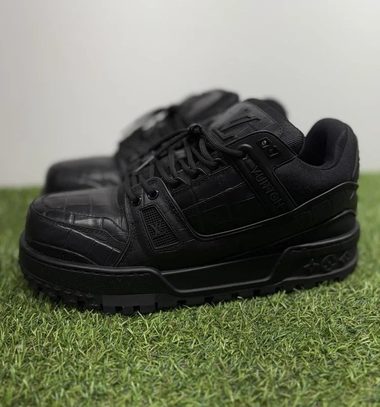 Louis Vuitton Maxi Sneaker ' Black ' UK 8.5