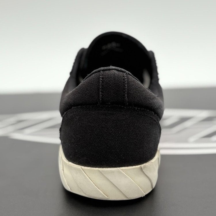Off-White Vulc Sneaker ' Black White '  UK 10