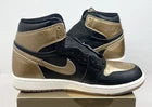 Air Jordan 1 Retro OG High Black Gold