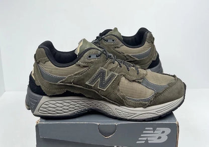 New Balance 2002R Protection Pack - Dark Moss