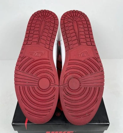 Air Jordan 1 Retro OG High Metallic Red