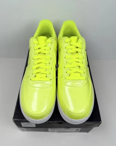 Nike Air Force 1 '07 LV8 UV Volt