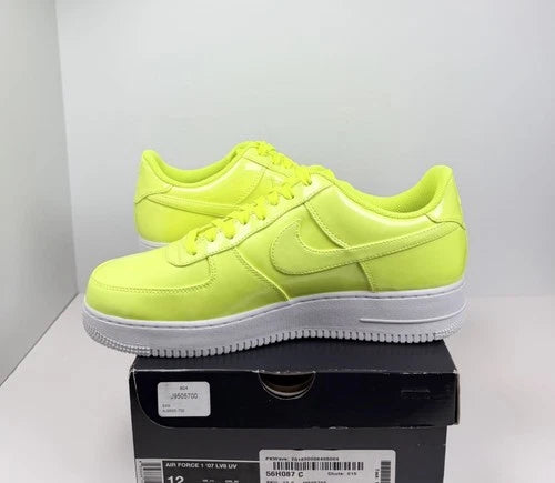 Nike Air Force 1 '07 LV8 UV Volt