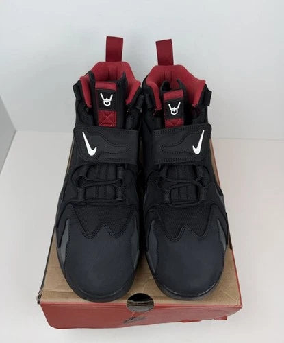 Nike Air DT Max '96 Falcons