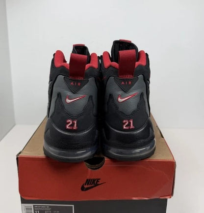 Nike Air DT Max '96 Falcons